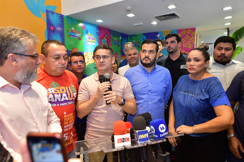 Loja do Festival SouManaus 2023 é inaugurada por David Almeida no