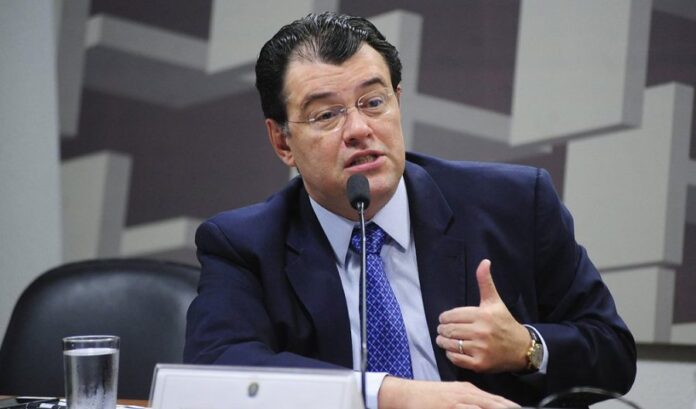 Senador Eduardo Braga | Foto: Internet