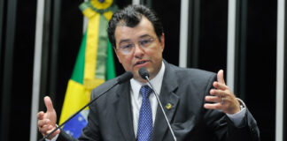 Senador Eduardo Braga (MDB-AM) | Foto: Internet