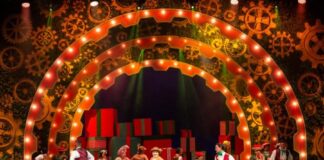 "A Caixa Mágica do Natal" Teatro Amazonas | Foto: Michel Dantas