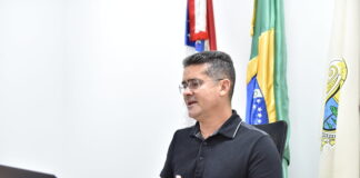 Prefeito de Manaus David Almeida | foto: Dhyeizo Lemos