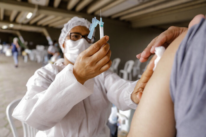 SEMSA Vacinação Covid-19 Manaus