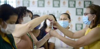 Vacinadores SEMSA Pfizer/BioNTech Vacinação Manaus
