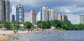 Prefeitura de Manaus Praia da Ponta Negra Reabertura Covid-19
