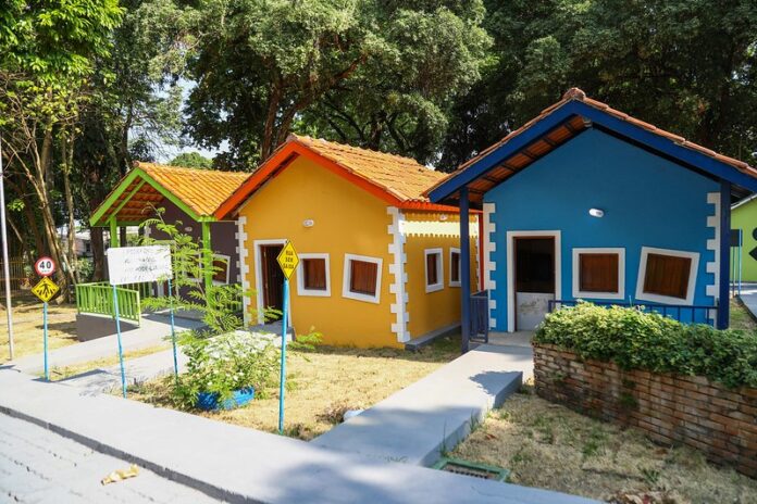 Prefeitura de Manaus David Almeida Parque da Criança Dia das Crianças