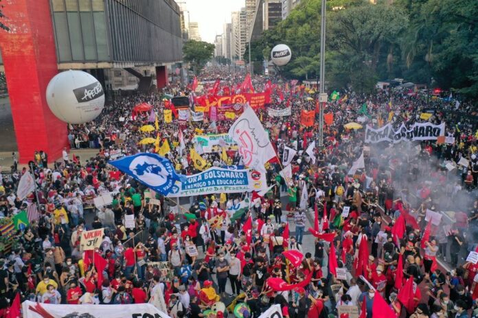 Manifestações contra governo Jair Bolsonaro Brasil