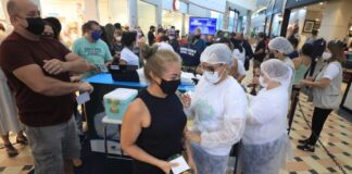 Manaus Vacinação Covid-19 Shopping Centers Vacina Amazonas FVS-RCP