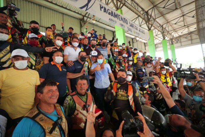 Governo do Amazonas CHN Social Wilson Lima mototaxistas motofretistas