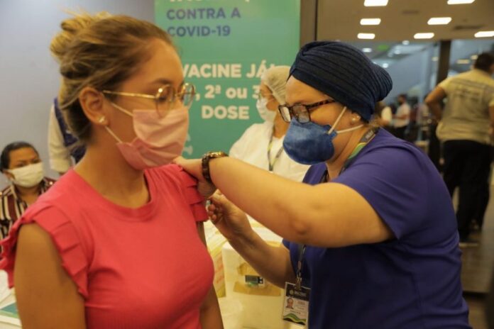 Vacinação Manaus Covid-19 Shopping