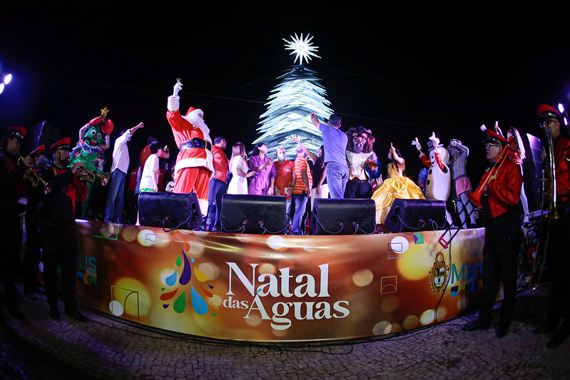 Natal das Águas, Luz da Esperança” inaugura árvore natalina de 40 metros na  Ponta Negra