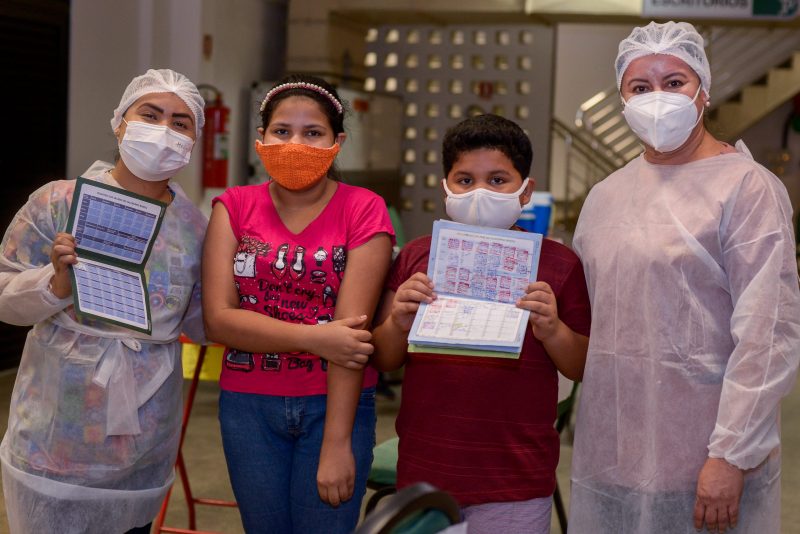 Crianças indígenas Vacinação Covid-19 Parque das Tribos em Manaus