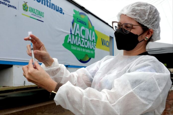 Carreta Vacina Amazonas Cacau Pirêra SES-AM