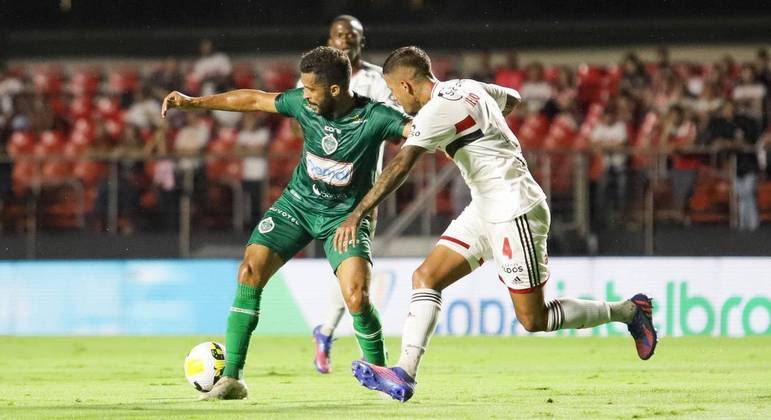 Manaus FC é eliminado pelo São Paulo e mantem vexame do futebol amazonense na Copa do Brasil