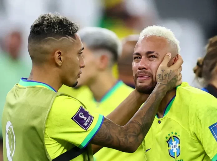 Brasil perde para a Croácia nos pênaltis e tá fora da Copa do Mundo do  Catar