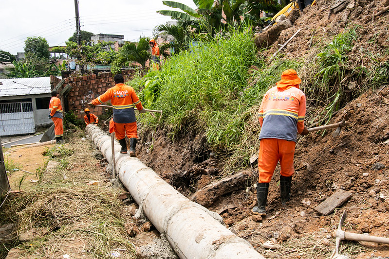 Prefeitura De Manaus Inicia Implantação De 100 Metros De Nova Rede De